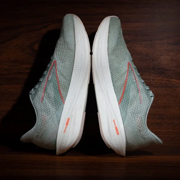 Brooks Hyperion Elite 3 Men's Size 7 D Green Orange Running Shoes Sneakers - Picture 8 of 10